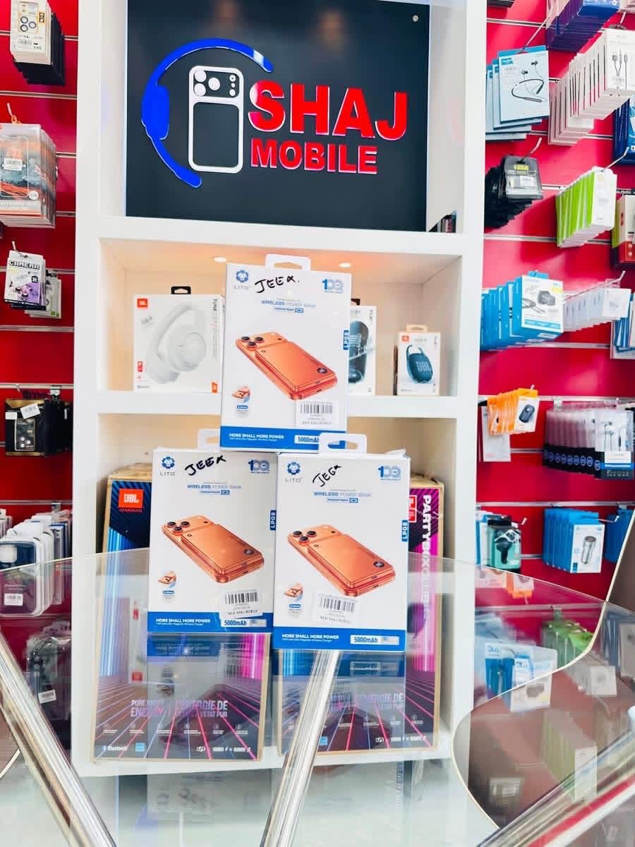 LITO Ultra-Thin Magnetic Wireless Power Bank - Image 3